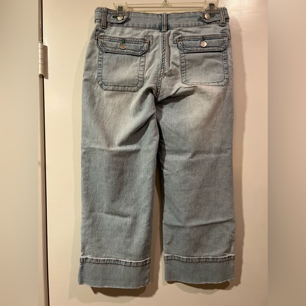 CAbi size 4 denim crop pant